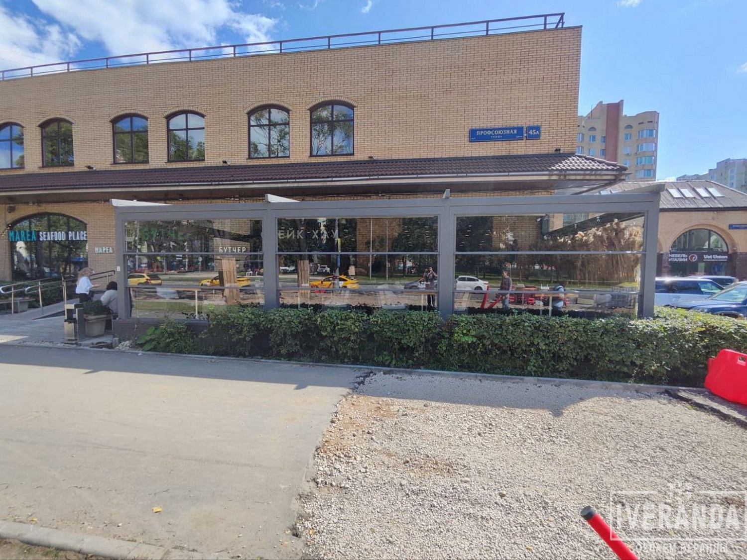 Летнее кафе для ресторана Бутчер в Черёмушках